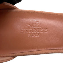 Load image into Gallery viewer, HERMES Premiere Sandals Jasmin Flower suede Size 37