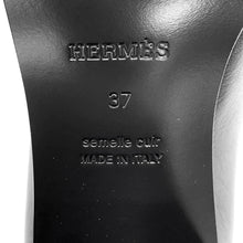 Load image into Gallery viewer, HERMES Mocassins Dauphin Black Leather Size 37