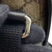 将图像加载到图库查看器中,GUCCI Messenger Shoulder Bag Beige/Black406367 GG Supreme Leather