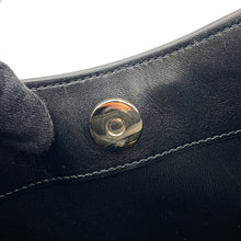 Load image into Gallery viewer, GUCCI Diana Tote Bag Black832982 Leather Size Medium