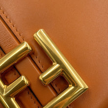 将图像加载到图库查看器中,FENDI Camon Brown/Beige8BS082 Leather Size Small
