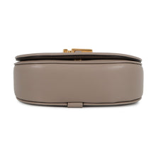 将图像加载到图库查看器中,FENDI C'mon Shoulder Bag Greige8BS082 Leather Size Small