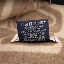 将图像加载到图库查看器中,HERMES Cashmere Scarf "Clic-se-nue" Marron Grasset/Craie Cashmere100%
