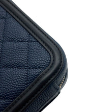 Load image into Gallery viewer, CHANEL CC Figley Shoulder Navy/BlackA93343 Caviar Leather