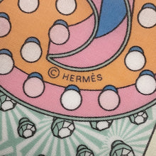 Load image into Gallery viewer, HERMES Petit Carre Gavroche Electric Size 45 Orange/Multicolor Cotton100%