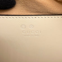 Load image into Gallery viewer, GUCCI GG Marmont ChainShoulder Bag White/Beige846312 Leather Size Small