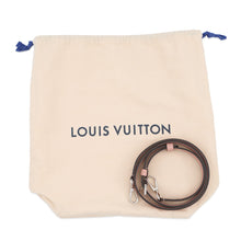 Load image into Gallery viewer, LOUIS VUITTON Capucines MagnoliaM94635 Taurillon Leather Size BB