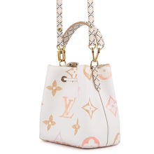 Load image into Gallery viewer, LOUIS VUITTON LV by the Pool Neonoe White/BeigeM22985 Monogram / Giant Size BB