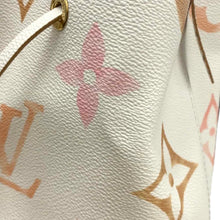 Load image into Gallery viewer, LOUIS VUITTON LV by the Pool Neonoe White/BeigeM22985 Monogram / Giant Size BB
