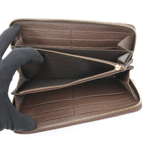 将图像加载到图库查看器中,GUCCI Jumbo GG Zip Around Long Cloth Beige699316 Jumbo GG Canvas