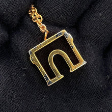将图像加载到图库查看器中,LOUIS VUITTON LV & Paris Arc de Triomphe Necklace RoseM00524 Gold Plated