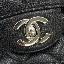 将图像加载到图库查看器中,CHANEL Matelasse Double Flap ChainShoulder Bag BlackA01112 Caviar Leather Size 25