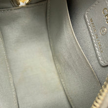 Load image into Gallery viewer, CHANEL CHANEL19 Round ChainShoulder Bag SilverAP0945 Lambskin