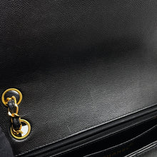 Load image into Gallery viewer, CHANEL Matelasse Single Flap ChainShoulder Bag Black Caviar Leather Size 25