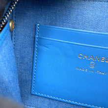 将图像加载到图库查看器中,CHANEL Matelasse Pearl Crush Camera Bag Chainshoulder Bag BlueAP2463 Denim