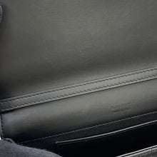 将图像加载到图库查看器中,BURBERRY Lola Clutch Chainshoulder Bag Black8069752 Leather