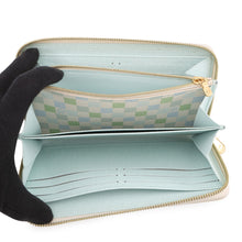 Load image into Gallery viewer, LOUIS VUITTON Zippy wallet Pistachio GreenN40748 Damier Licious