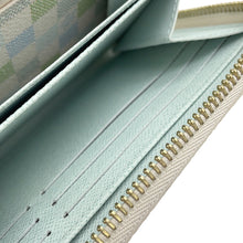 Load image into Gallery viewer, LOUIS VUITTON Zippy wallet Pistachio GreenN40748 Damier Licious