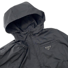 将图像加载到图库查看器中,PRADA Re-Nylon Cropped Jacket Size 36 Black29X900 Nylon