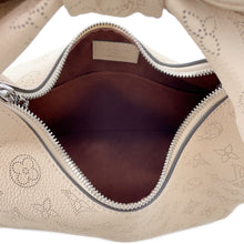 将图像加载到图库查看器中,LOUIS VUITTON Why Not claimM20700 Monogram Mahina Size PM