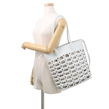 将图像加载到图库查看器中,Ferragamo Gancini Tote Bag Optical White21A012 Calf Leather Size Medium