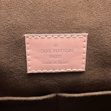 将图像加载到图库查看器中,LOUIS VUITTON Cluny Rose BallerineM41338 Epi Leather Size BB