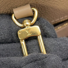 Load image into Gallery viewer, LOUIS VUITTON Onthego TourterelleM45607 Monogram Empreinte Leather Size MM
