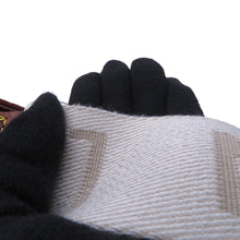 将图像加载到图库查看器中,LOUIS VUITTON Montsouris Messenger BrownM23097 Epi XL Calf Leather