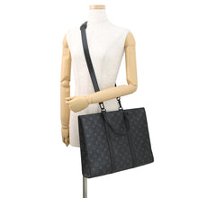 Load image into Gallery viewer, LOUIS VUITTON Sac Plat / Horizontal Zip NoirM45265 Monogram Eclipse