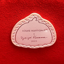 将图像加载到图库查看器中,LOUIS VUITTON LVxYK Onthego Rouge/WhiteM46412 Monogram Empreinte Leather Infinity Dot Size PM