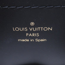 将图像加载到图库查看器中,LOUIS VUITTON Pico Dauphine NoirM82749 Monogram Monogram Reverse Canvas