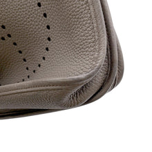将图像加载到图库查看器中,HERMES Evelyne 3 Etain Taurillon Clemence Size PM