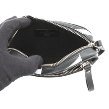 将图像加载到图库查看器中,Valentino Garavani Full logo Shoulder Bag Black/White Leather