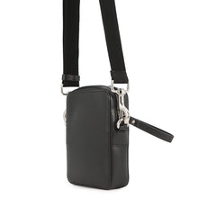 将图像加载到图库查看器中,Valentino Garavani Logo Shoulder Bag Black3Y2B0943WJW Leather