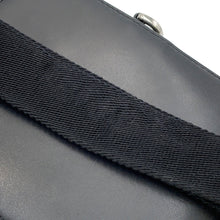 将图像加载到图库查看器中,Valentino Garavani Logo Shoulder Bag Black3Y2B0943WJW Leather