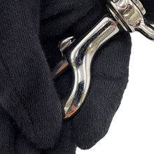 将图像加载到图库查看器中,Valentino Garavani Logo Shoulder Bag Black3Y2B0943WJW Leather