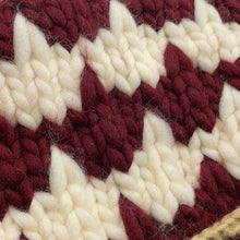 Load image into Gallery viewer, GUCCI GG Marmont Knit Shoulder Bag Bordeaux/White443497 Wool Leather