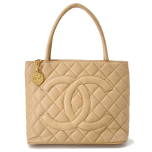 将图像加载到图库查看器中,CHANEL Medallion Tote BeigeA01804 Caviar Leather