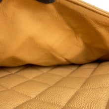 将图像加载到图库查看器中,CHANEL Medallion Tote BeigeA01804 Caviar Leather