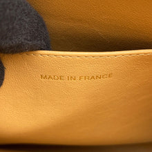 将图像加载到图库查看器中,CHANEL Medallion Tote BeigeA01804 Caviar Leather
