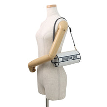 将图像加载到图库查看器中,Dior Vibe Shoulder Bag White/Navy Leather
