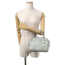 将图像加载到图库查看器中,LOEWE Amazona Square 2-way Bag Light GreenA039N10X03 Calf Leather Size 19