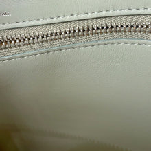 将图像加载到图库查看器中,LOEWE Amazona Square 2-way Bag Light GreenA039N10X03 Calf Leather Size 19