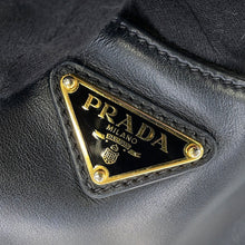 Load image into Gallery viewer, PRADA Re-Edition 2005 ChainShoulder Bag Black1BC204 Leather