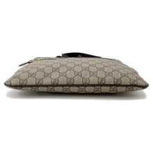 将图像加载到图库查看器中,GUCCI GG Supreme Shoulder Bag Brown298257 GG Supreme