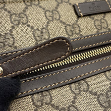 将图像加载到图库查看器中,GUCCI GG Supreme Shoulder Bag Brown298257 GG Supreme