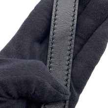 将图像加载到图库查看器中,GUCCI Bee Print Tote Bag Beige/Black450950 GG Supreme Leather