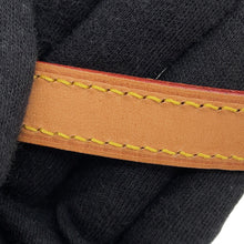 将图像加载到图库查看器中,LOUIS VUITTON Shoulder Strap BeigeJ00142 Vachetta Leather