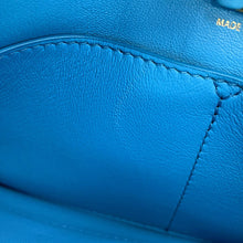 Load image into Gallery viewer, Ferragamo VIVA BOW Vara Ribbon Chainshoulder Bag Light Blue21I446 Leather