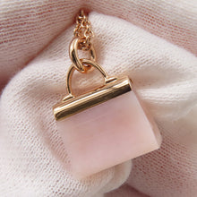 Load image into Gallery viewer, HERMES Amulette Kelly PendantH223221B 00 18K Pink Gold